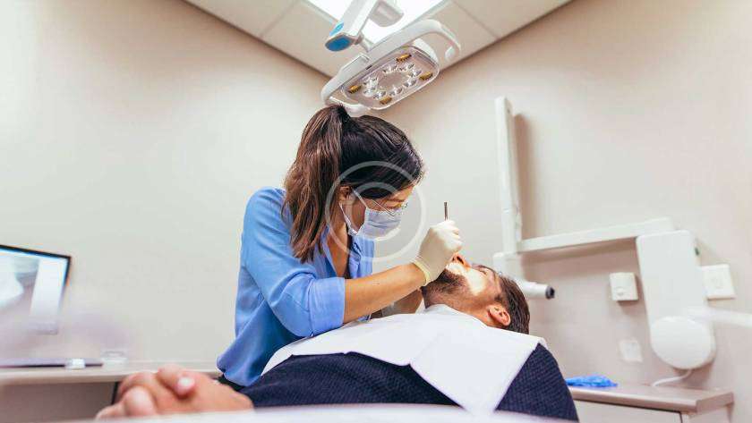 Dentist Img 12 840x473